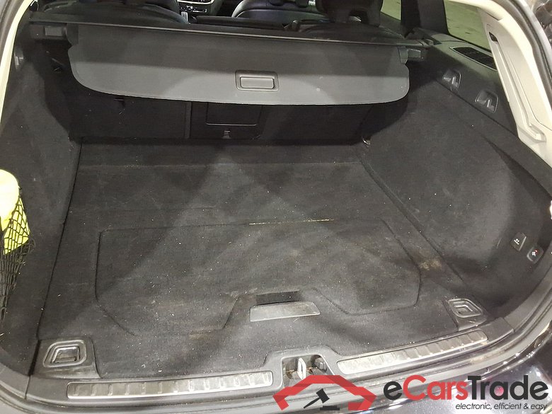 VOLVO V60 2.0 B3 MHEV MOMENTUM PRO DCT #3