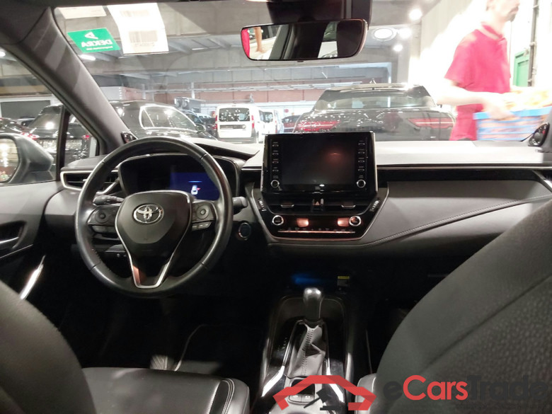 TOYOTA COROLLA TOURING SPORTS 2.0 HEV PREMIUM E-CVT #6