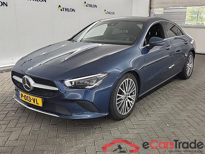 MERCEDES-BENZ CLA CLA 180 DCT Luxury Line 4D 100kW