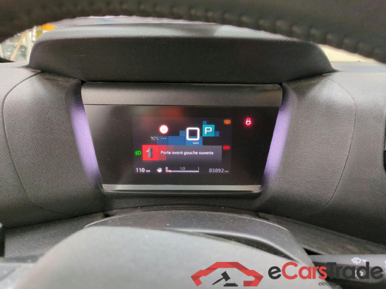 CITROEN C4 X / 2022 / 4P / Berline PureTech 130 S&S EAT8 Feel Pack #6