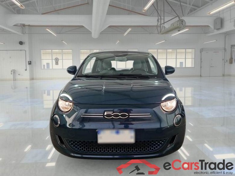 FIAT 500 / 2020 / 3P / BERLINA ELETTRICA ICON + #6