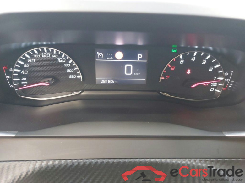 PEUGEOT 2008 - 2020 1.2 PureTech 130 Allure S&S (EU6.3) 5d #6