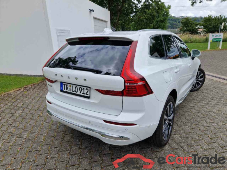 Volvo XC60 (03.2017->) DE - SUV5 B5 (Benzin) AWD EU6d, Inscription Mild-Hybrid, (Facelift) 2021 - 2022 #3