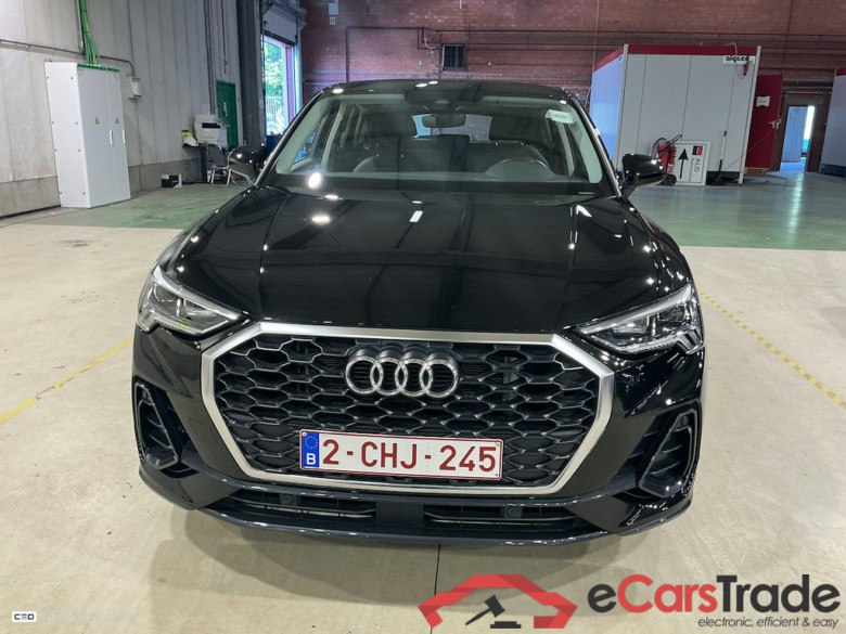 AUDI Q3 Sportback 1.4 45 TFSI E S TRONIC #2