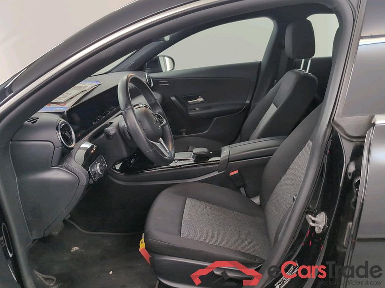 MERCEDES-BENZ CLA 2.0 CLA 180 D BUSINESS SOLUTION #5