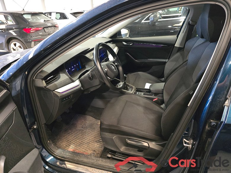 Skoda Octavia 2.0 TDI LED Virtual Ambient Display KeylessGo Klima PDC ... #4