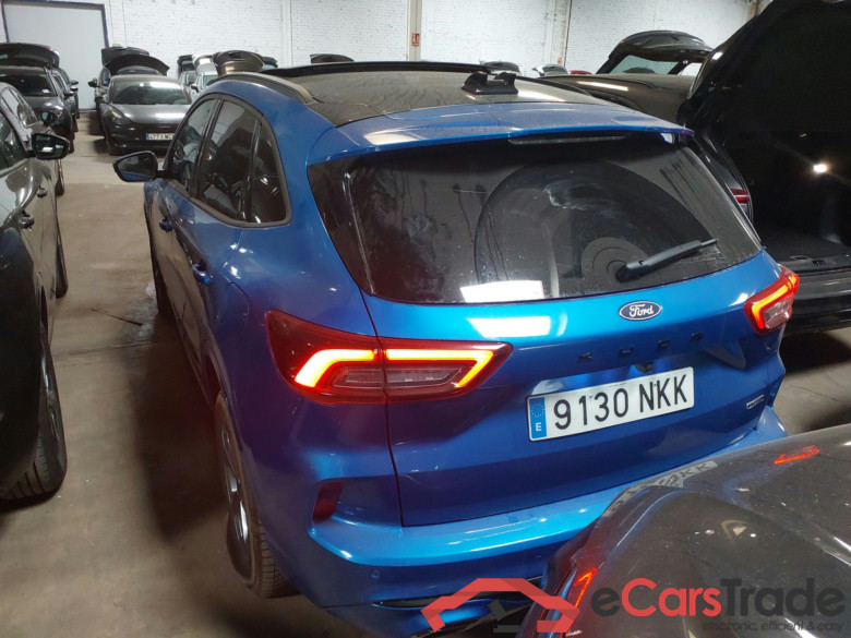 FORD Kuga 2.5 PHEV 243cv AutomÃ¡tico WT + gancho ST-LINE X(Pano-Roof + Winterpack) #2