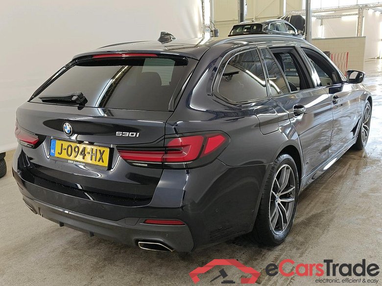 BMW 5 Serie Touring 530iA M Sport 5d + BMW Laserlight,  Harman Kardon #2
