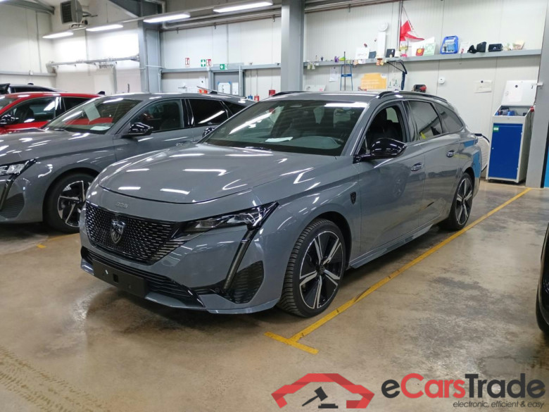 Peugeot 308 1.2 PureTech GT-Line Aut. LED I-Cockpit Focal ACC Navi 1/2 Leather KeylessGo Camera 360 Klima PDC ...