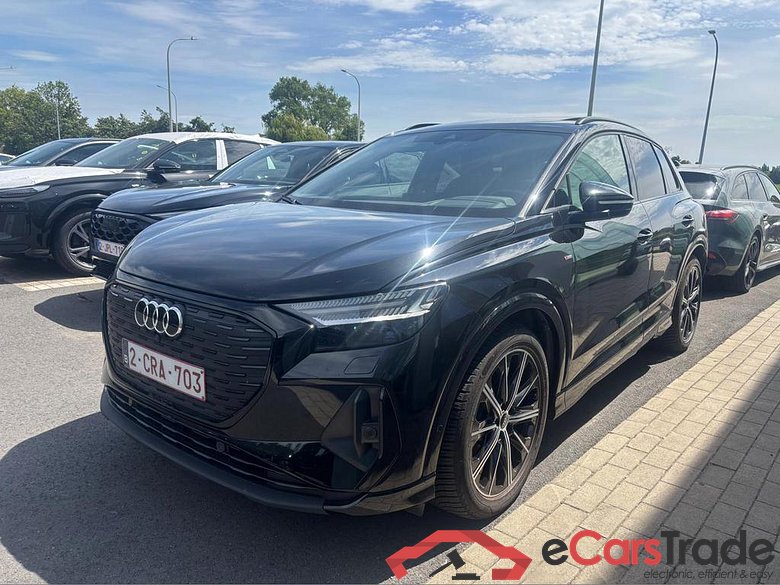 AUDI Q4 e-tron 82 kWh 50 Quattro S line