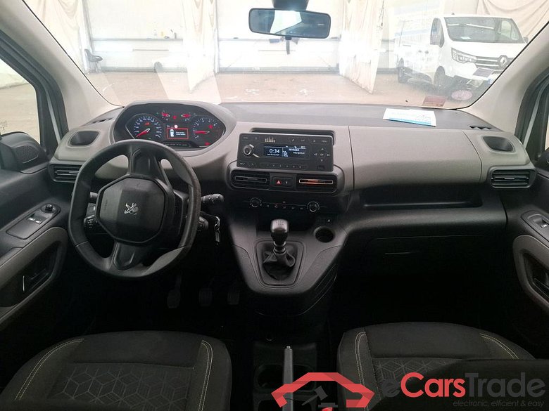 Rifter Active L1 1.2 PureTech 110 CV #5