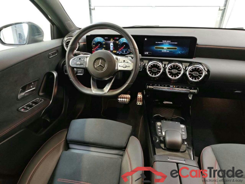 MERCEDES-BENZ A-klasse 180 AMG Line #3