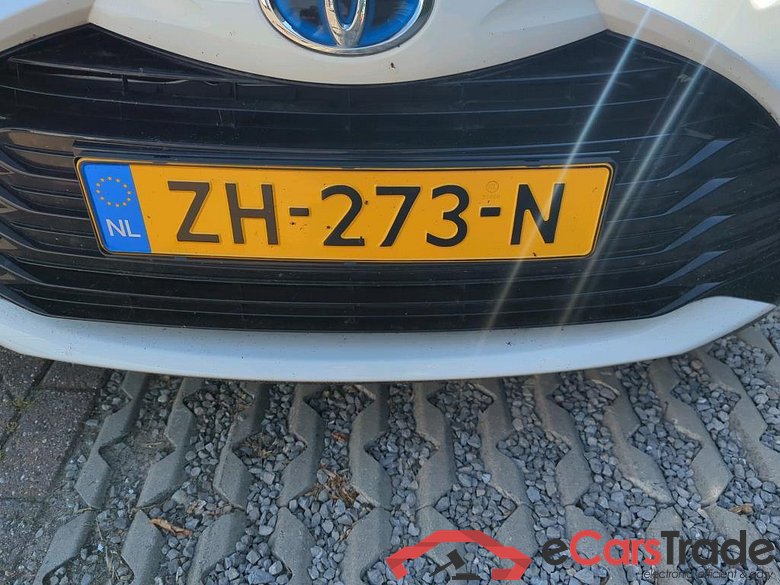 TOYOTA Yaris 1.5 Hyb. Active #6
