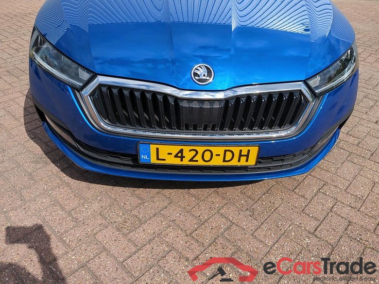 SKODA Octavia Combi 1.0 TSI Ambition #6