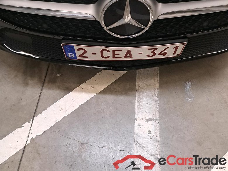 MERCEDES-BENZ - MER A 180 d 116PK 8G-DCT Business Solution Luxury #1