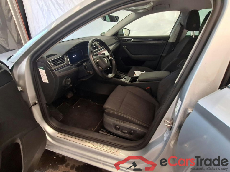 Superb Combi Style 2.0 TDI 110KW AT7 E6d #4