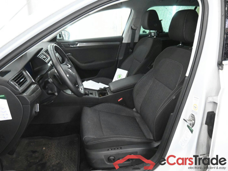 Superb Combi Style 2.0 TDI 110KW AT7 E6d #4