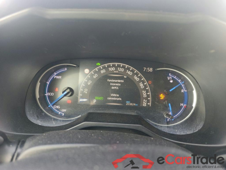 TOYOTA Rav4 / 2018 / 5P / todoterreno 2.5l 220H Advance 4WD #4