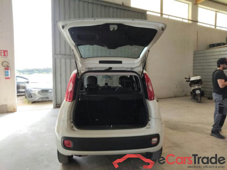 FIAT PANDA / 2011 / 5P / BERLINA 1.2 69CV SeS E6D-TEMP EASY #5