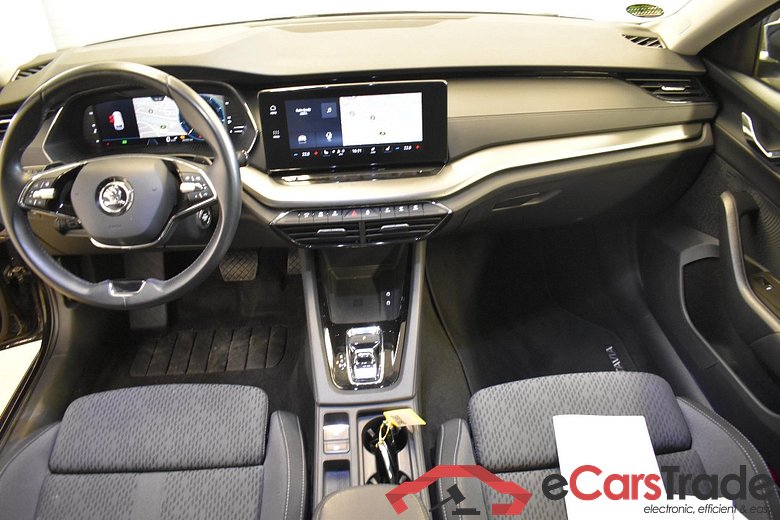 Octavia Combi Ambition 2.0 TDI 85KW AT7 E6d #3