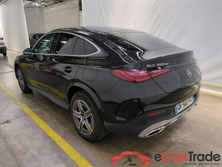 MERCEDES-BENZ GLC Coupe / 2023 / 5P / Coupé GLC 300 de AMG Line 4MATIC #3