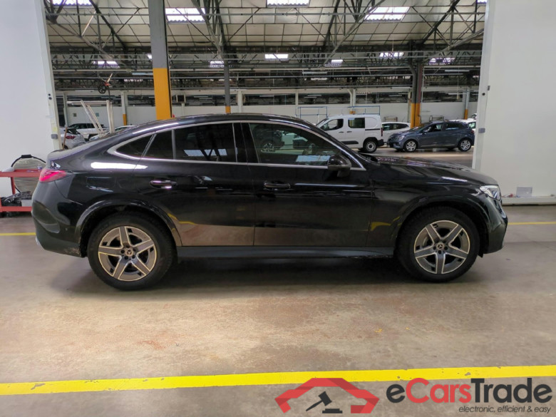 MERCEDES-BENZ GLC Coupe / 2023 / 5P / Coupé GLC 300 de AMG Line 4MATIC #5