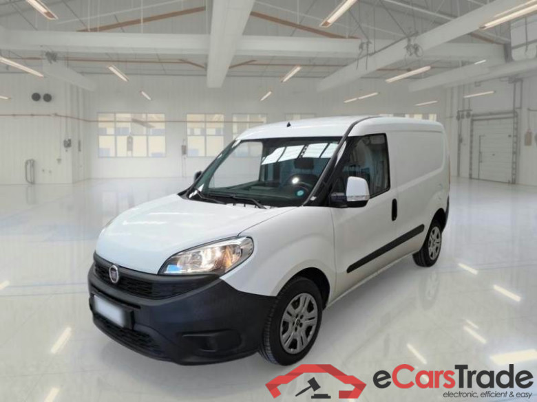 FIAT DOBLÒ CARGO / 2014 / 4P / VETT. FURGONATA 1.3 MULTIJET 16V 95CV SX EURO 6 #1