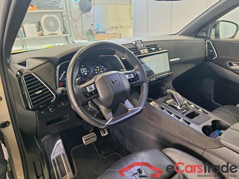 DS DS 7 CROSSBACK / 2017 / 5P / SUV BLUEHDI 130 AUTOMATICA PERFORMANCELINE+ #3