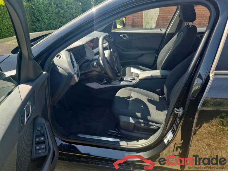 BMW 1 SERIES HATCH 1.5 116D (85KW) #5
