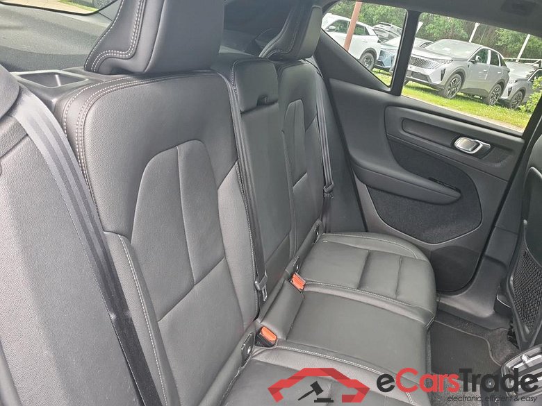 VOLVO XC40 1.5 T4 RECHARGE GEARTRONIC R-DESIGN #6