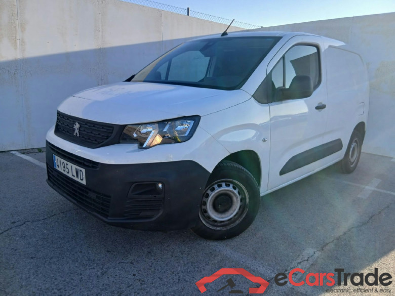 PEUGEOT Partner / 2018 / 4P / furgón derivado de turismo Premium Standard 600kg BlueHDi 73kW (AC)