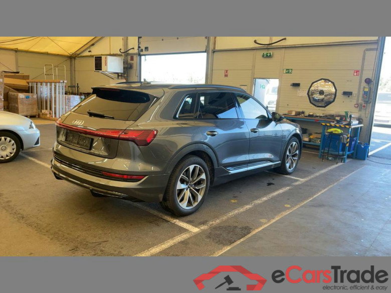 AUDI e-tron 95 kWh 55 Quattro S line #4