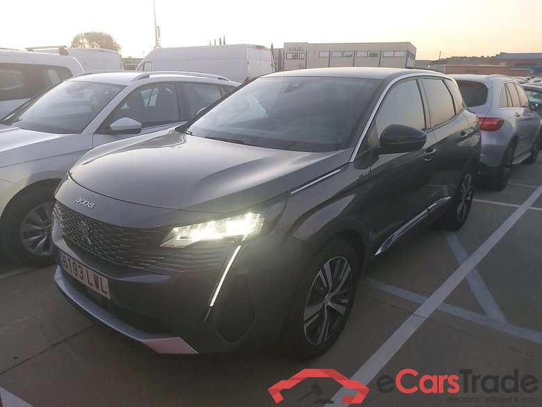 PEUGEOT 3008 Hybrid / 2020 / 5P / todoterreno 225 e-EAT8 Allure (AC2)