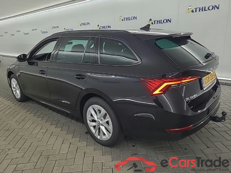 SKODA Octavia Combi 1.4 TSI iV PHEV DSG Business Edition 5D 150kW #4