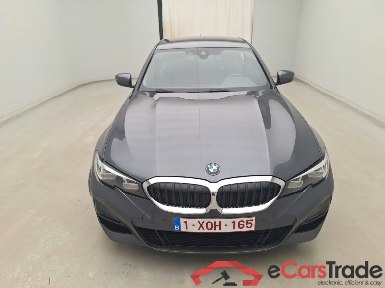BMW, 3-serie '18, BMW 3 Reeks Berline 330e (215 kW) 4d #1
