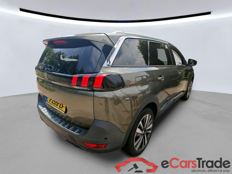 PEUGEOT 5008 96 kW #5