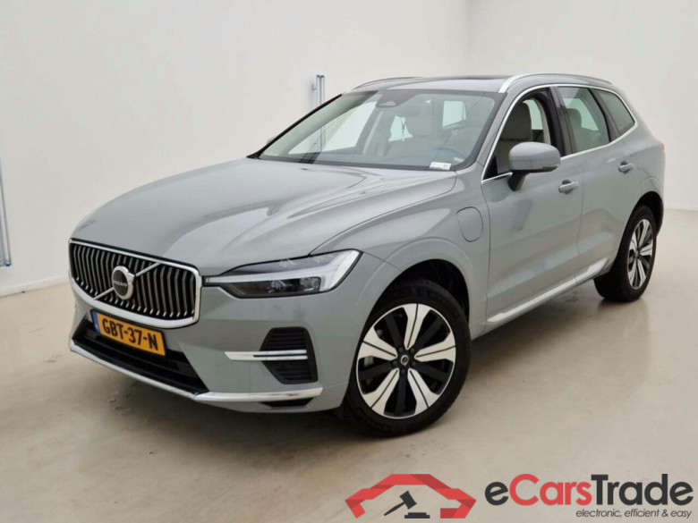 VOLVO XC60 2.0 T6 AWD + Bright