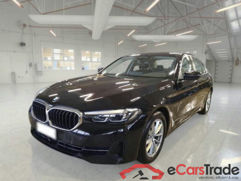 BMW SERIE 5 / 2020 / 4P / BERLINA 520D AUT BUSINESS MH48V #1