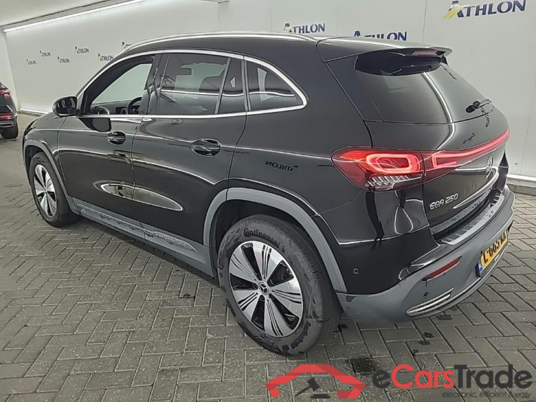 MERCEDES-BENZ EQA 250 Business Solution Luxury auto 5D 140kW #4