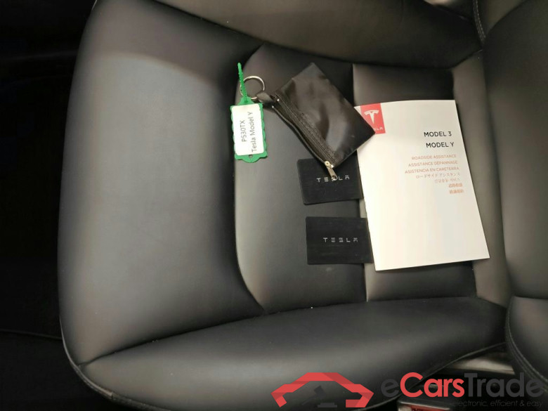Tesla Model Y Long Range Dual Motor AWD 5d #4