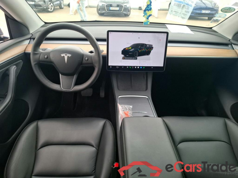 TESLA Model Y / 2020 / 5P / SUV Grand Autonomie Dual Motor AWD #6