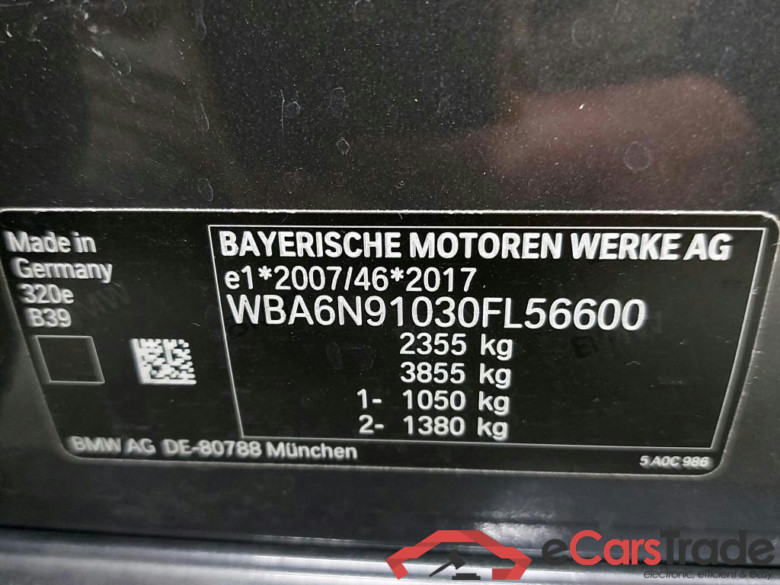 BMW - BMW 3 TOURING 320e 204PK Sport Pack Business Plus With Heated Seats & Heated Steering Wheel & Trailer Towing Hook & Parking Assistant Pack * HYBRID * #6