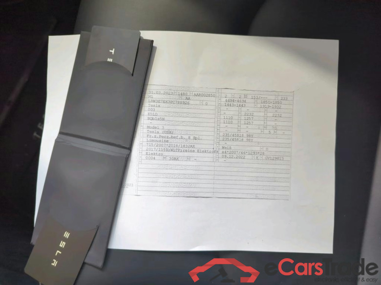 TESLA Model 3 Langstreckenbatt. Allradantrieb Dual Motor 4d 366kW #3