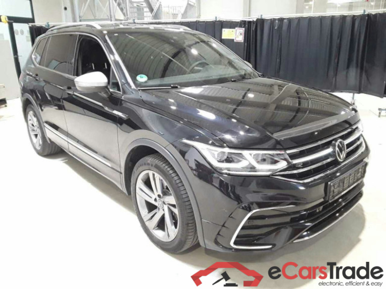 Volkswagen Tiguan Allspace (BJ2)(05.2021->2024) DE - SUV5 2.0 TDI EU6d, 4Motion R-Line, (Facelift) 2021 - 2023