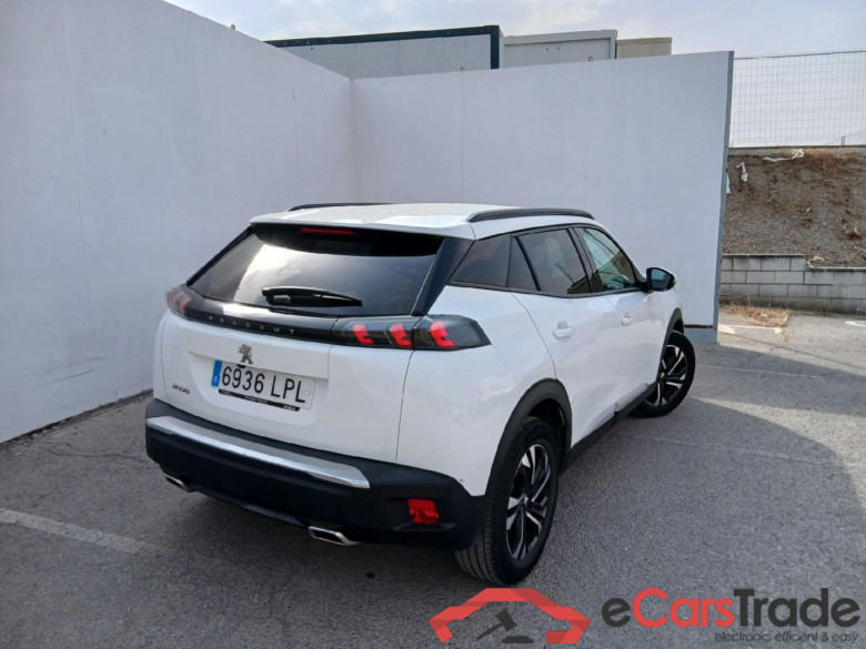 PEUGEOT 2008 / 2019 / 5P / todoterreno Allure Pack Puretech 130 S&S EAT8 (AC) #2