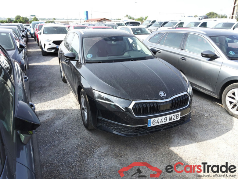 SKODA Octavia 1.5 TSI 110kW (150CV) m-HEV DSG 7 vel. AutomÃ¡tico Combi Design(Pano-Roof + Winterpack)