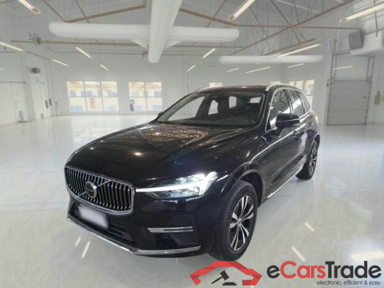 VOLVO XC60 / 2021 / 5P / SUV T6 PLUG-IN AWD AUTO CORE