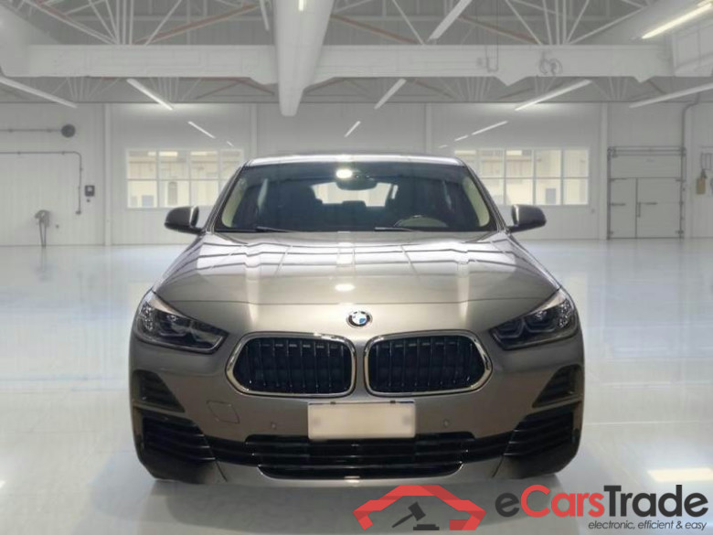 BMW X2 / 2017 / 5P / SUV SDRIVE 16D BUSINESS X #6