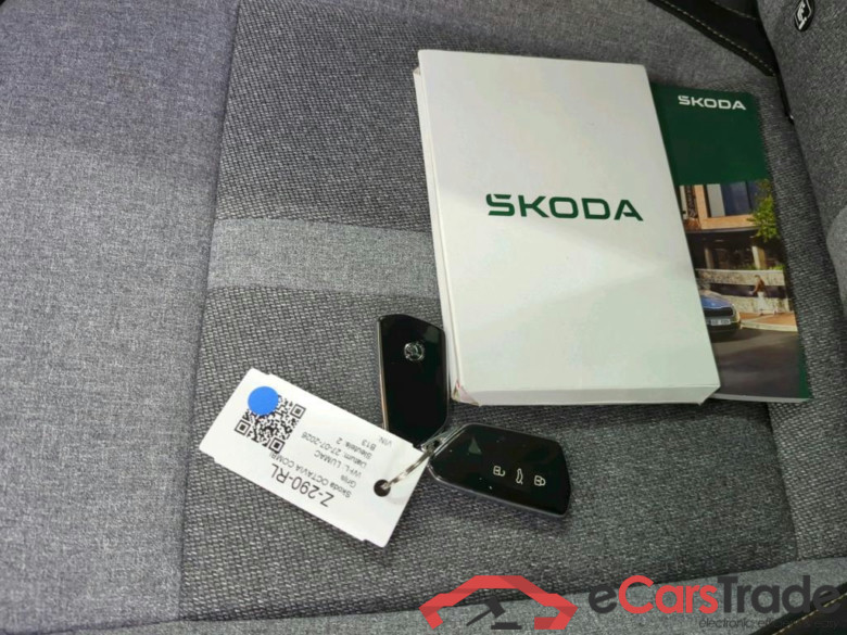 SKODA Octavia Combi 85 kW #6