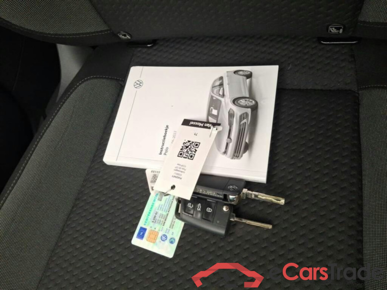 VOLKSWAGEN POLO 1.0 TSI Life Bns #4